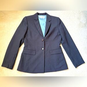Tahari grey metallic pinstripe blazer with blue interior, sz 8 (sz medium equiv)